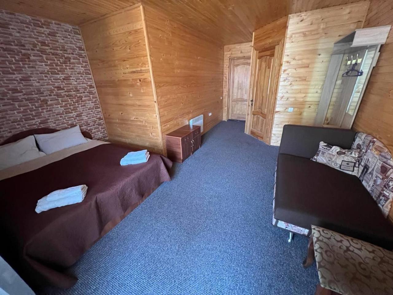 Sadyba Magnat Hotel Deliatyn Bagian luar foto