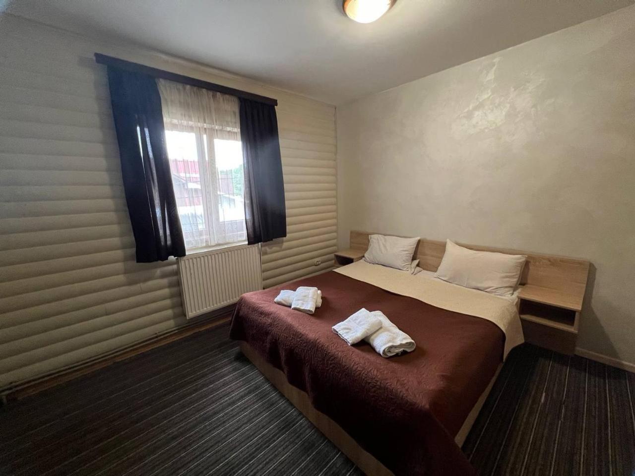 Sadyba Magnat Hotel Deliatyn Bagian luar foto